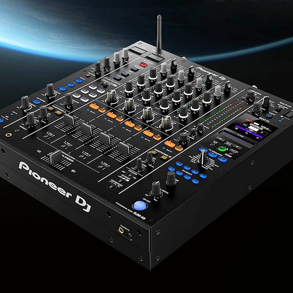 Pioneer DJ DJM-A9 DJ Mixer Vermietung auf Mallorca