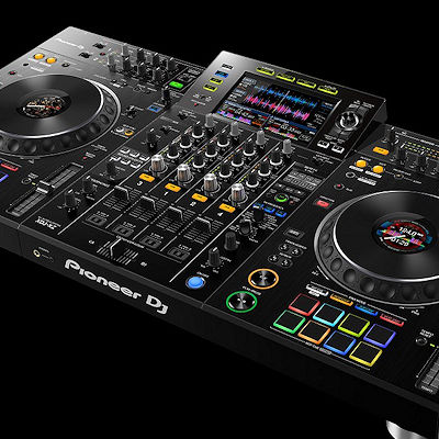 Vermietung von Pioneer XDJ-XZ Pro DJ Equipment auf Mallorca